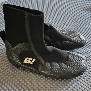 Kids Black Water Shoes